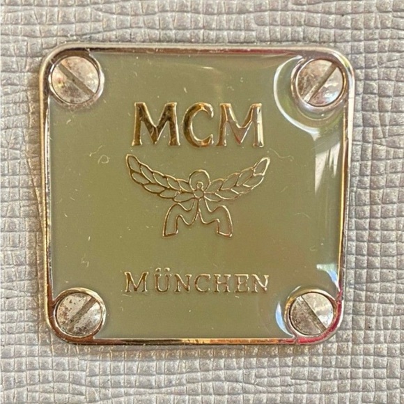 MCM Authentic Gray/Silver Small HandbagShoulder/Crossbody with chain - Picture 10 of 15